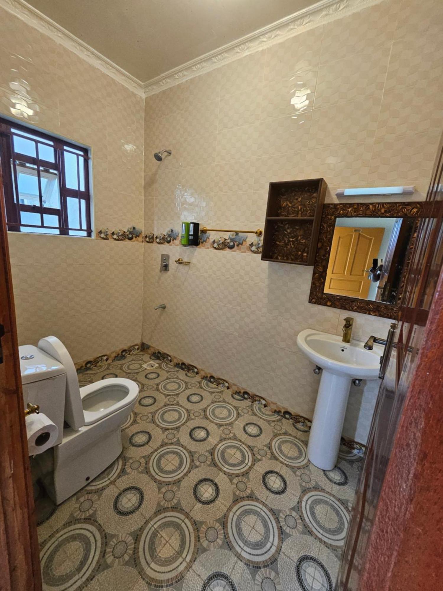 Grand Amoena Guest House Naivasha Buitenkant foto